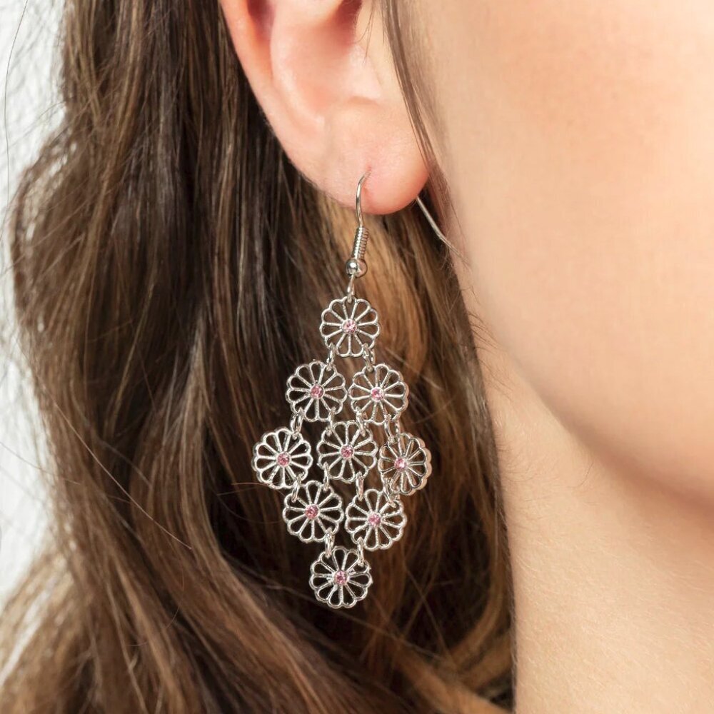 Paparazzi Jewelry Accessories - Bustling Blooms - Pink Earrings - Vintage